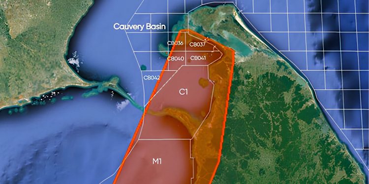 Sri Lanka has launched this year’s petroleum exploration licensing round for the Mannar Basin, with the official launch taking place on August 25 at the Ceylon Petroleum Corporation headquarters. Organised by the Petroleum Development Authority of Sri Lanka, the event was held under the patronage of Energy Minister Anura Karunathilaka and Labour Minister and Deputy Minister of Finance and Planning Dr. Anil Jayantha. Under the latest licensing round, four exploration blocks covering approximately 34,000 square kilometres in the Mannar Basin will be offered to international energy companies for further exploration. The Ministry said previous exploration activities in the basin had confirmed the presence of petroleum and natural gas, including discoveries of natural gas and liquid hydrocarbons. Petroleum Development Authority Director General Neil de Silva said the basin’s largely unexplored areas present significant opportunities for international investors to undertake further exploration using modern geological surveying methods and advanced technologies. He added that prospective companies would also have access to geological information on the Mannar Basin held by the Authority. According to de Silva, existing geological data suggests that the Mannar Basin could hold around 2 billion barrels of petroleum and 9 trillion cubic feet of natural gas, with the potential for these resources to be commercially recovered through drilling.
